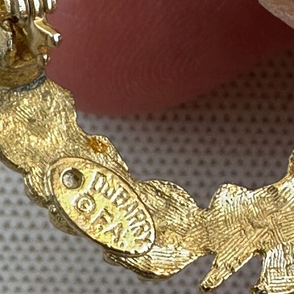 Vintage Gold-Tone Leaf & Bow Wreath Brooch Signed DuBarry F.A. 1940-1960, 1" - Picture 7 of 10